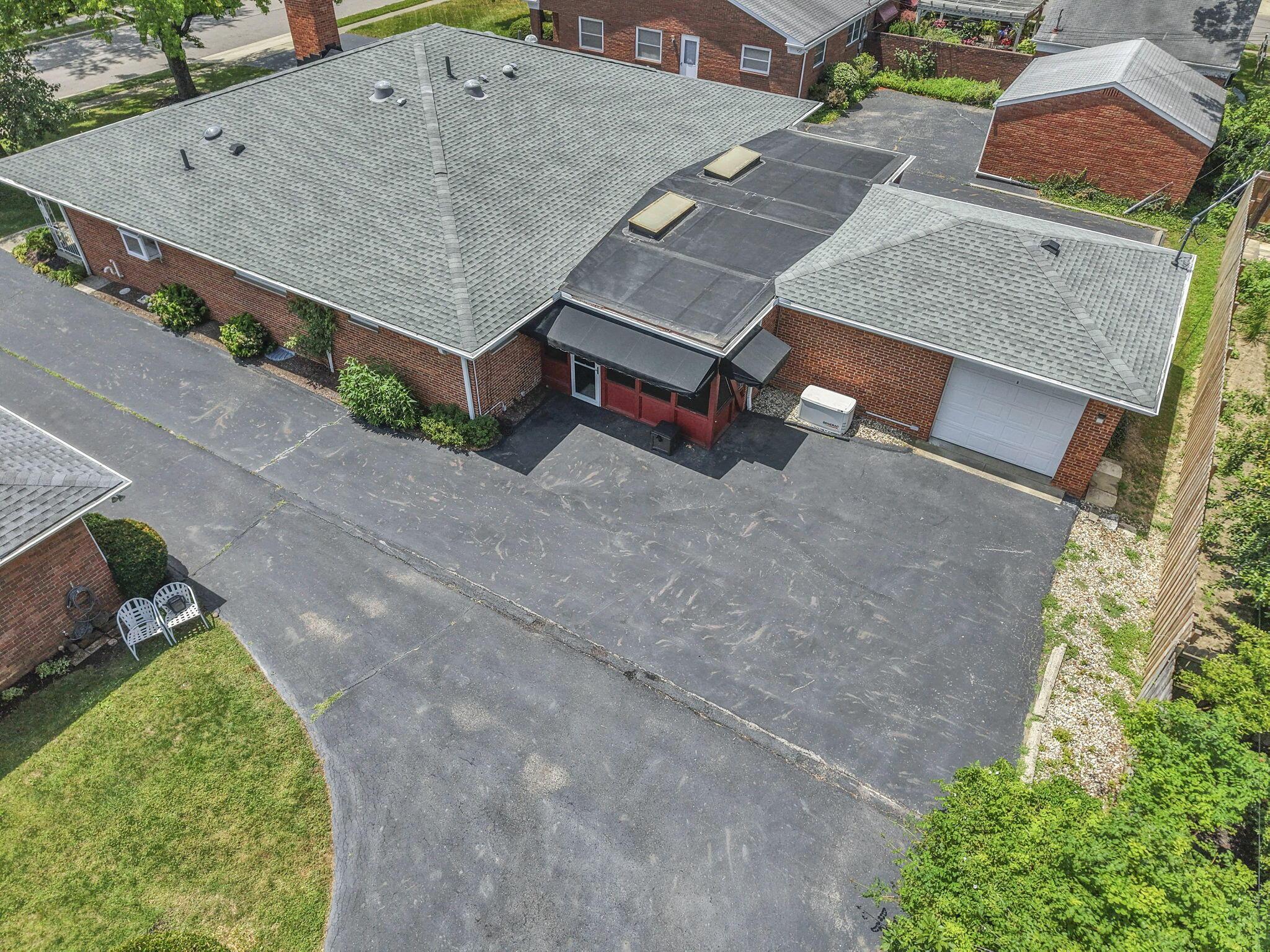 1830 Ardleigh Road Columbus, OH 43221 - Photo 63 of 68 63-web-or-mls-DJI_20260708132729_0031_D