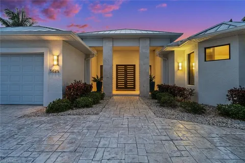 $3,250,000 | 5625 Riverside Drive, Cape Coral, FL 33904