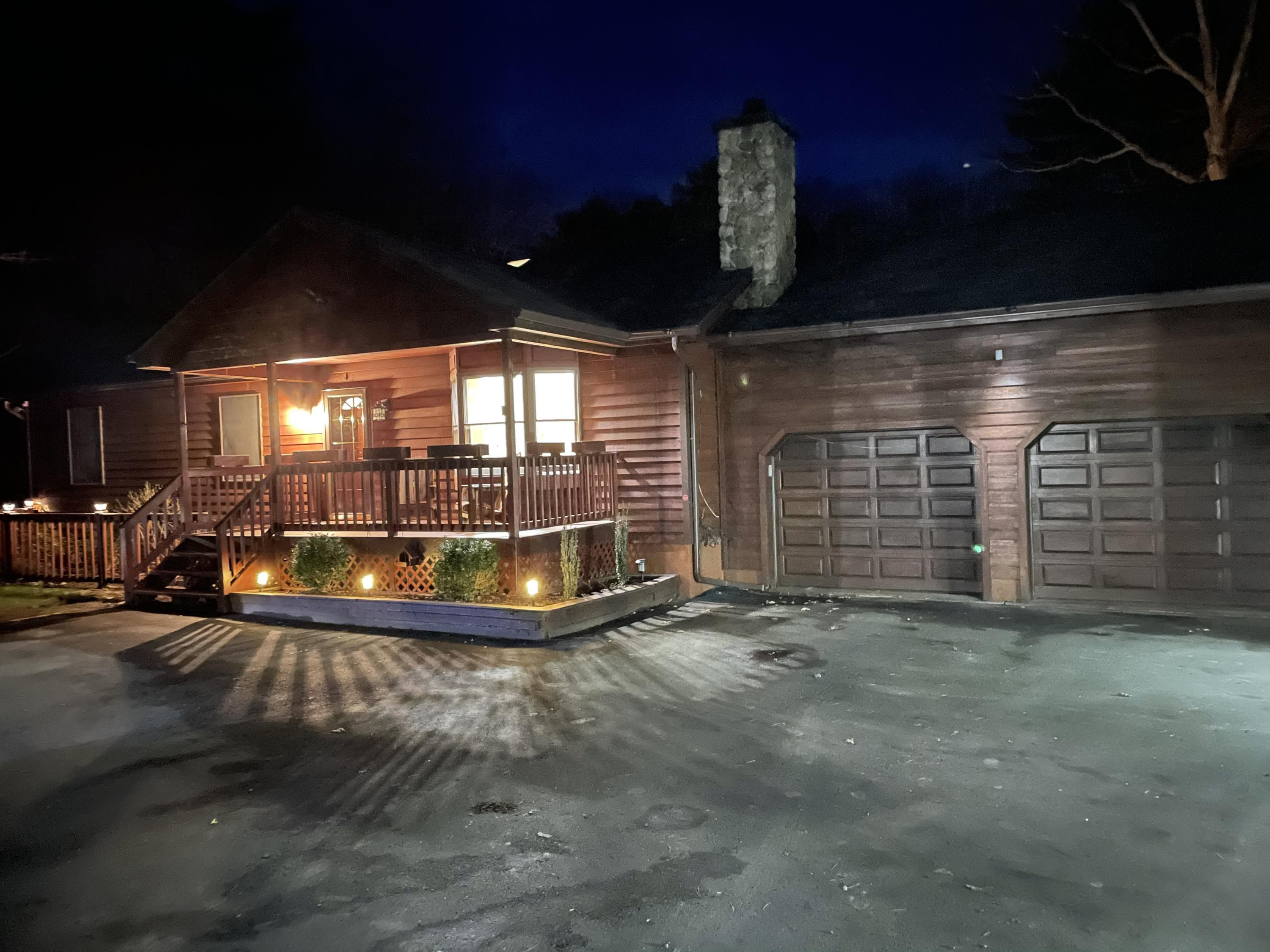 151 Fox Road Dingmans Ferry, PA 18328 - Photo 5 of 29 Front night pic