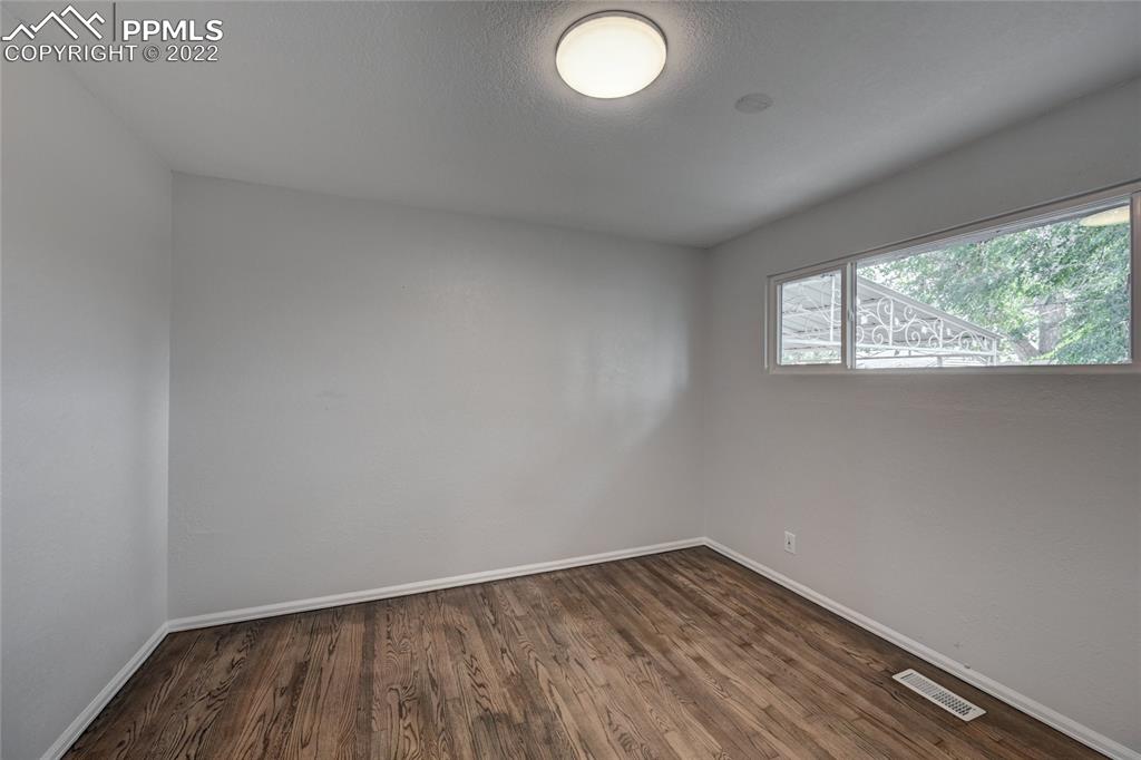505 Inca Drive Colorado Springs, CO 80911 - Photo 27 of 33 a view of an empty room and window