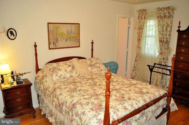 10197 Cabery Road Ellicott City, MD 21042 - Photo 6 of 16 Master Bedroom
