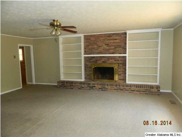 3909 Dix Street Anniston, AL 36201 - Photo 7 of 25