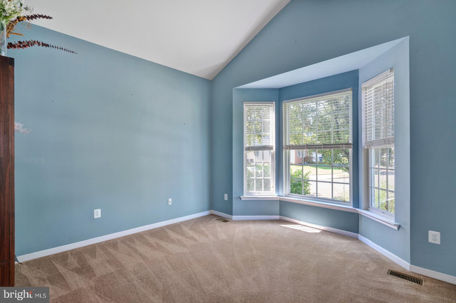 14036 Albert Way Gainesville, VA 20155 - Photo 16 of 40 Office with bay window and vaulted ceilings