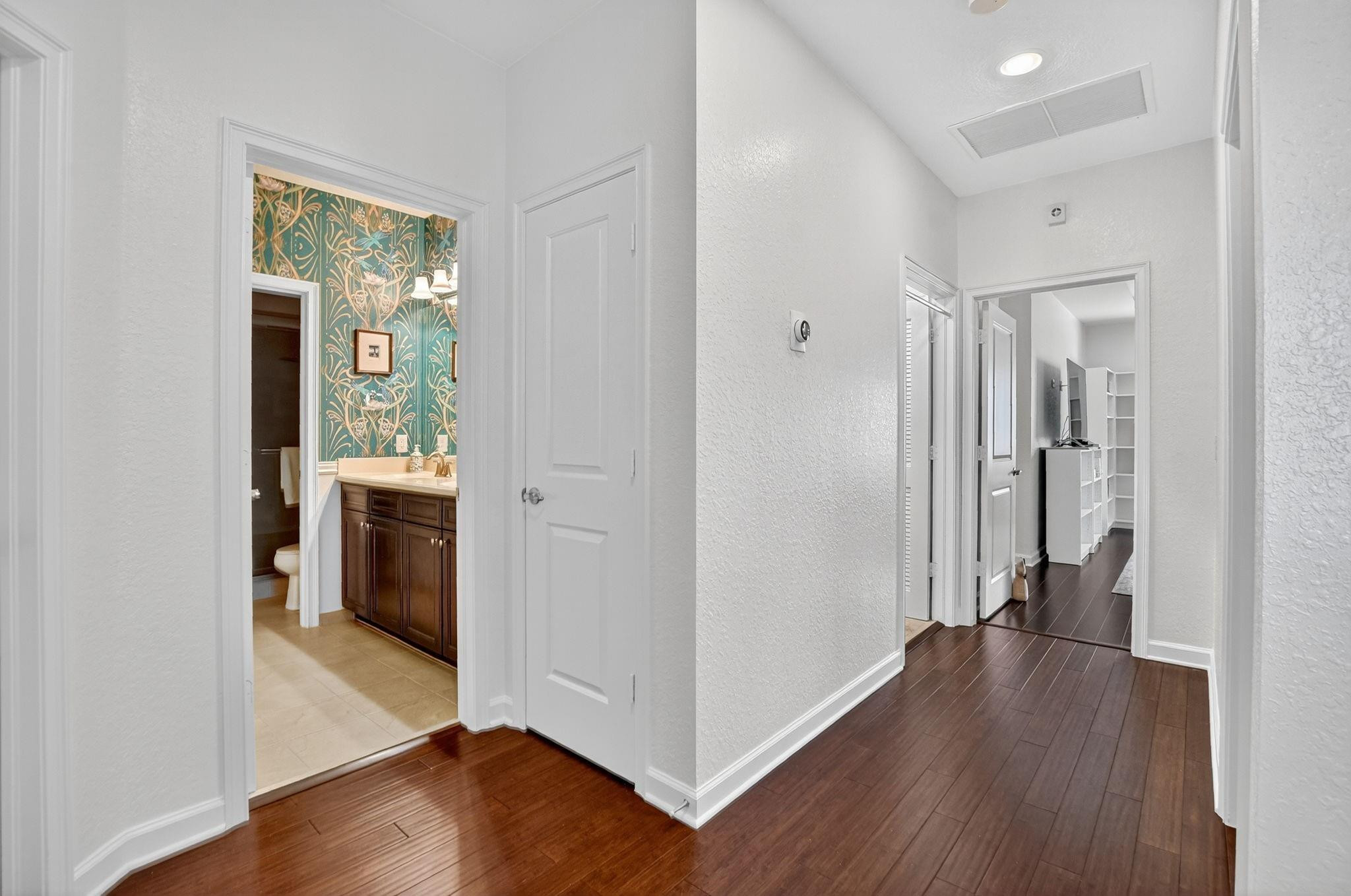 591 Northwest Library Commons Way Boca Raton, FL 33432 - Photo 40 of 76 Top of the stairs