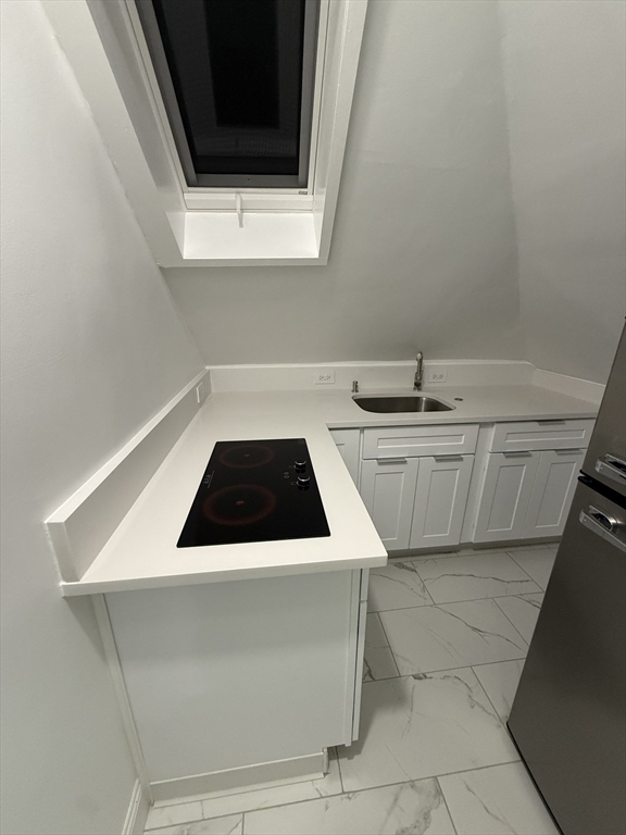 9 Winton Street, Unit 3 Boston, MA 02131 - Photo 1 of 8