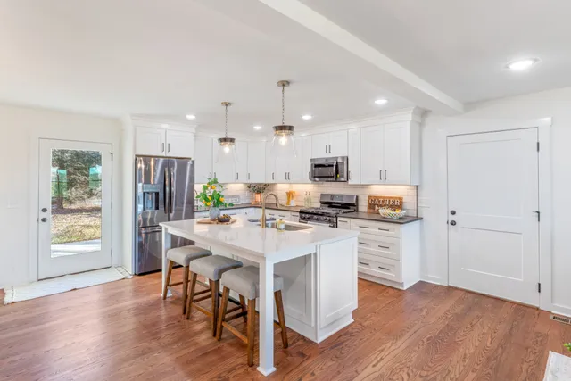 $874,000 | 2210 Garners Creek Road, Dickson, TN 37055