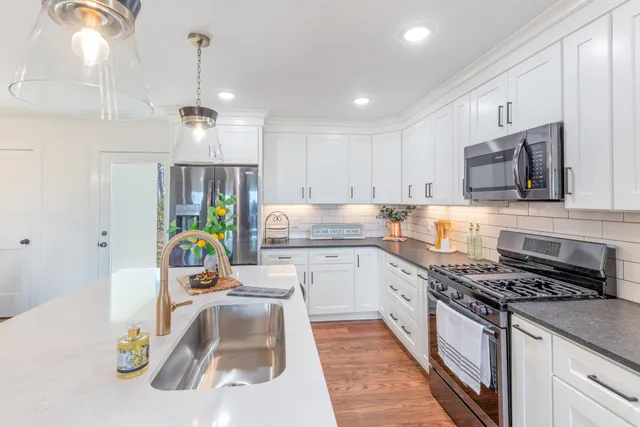 $874,000 | 2210 Garners Creek Road, Dickson, TN 37055