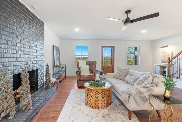 $874,000 | 2210 Garners Creek Road, Dickson, TN 37055