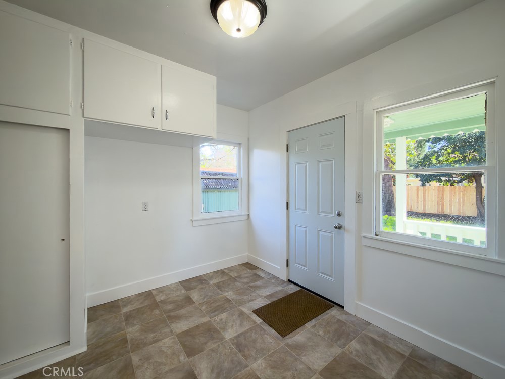 243 West 3rd Avenue Chico, CA 95926 - Photo 23 of 41 a view of an empty room with a window