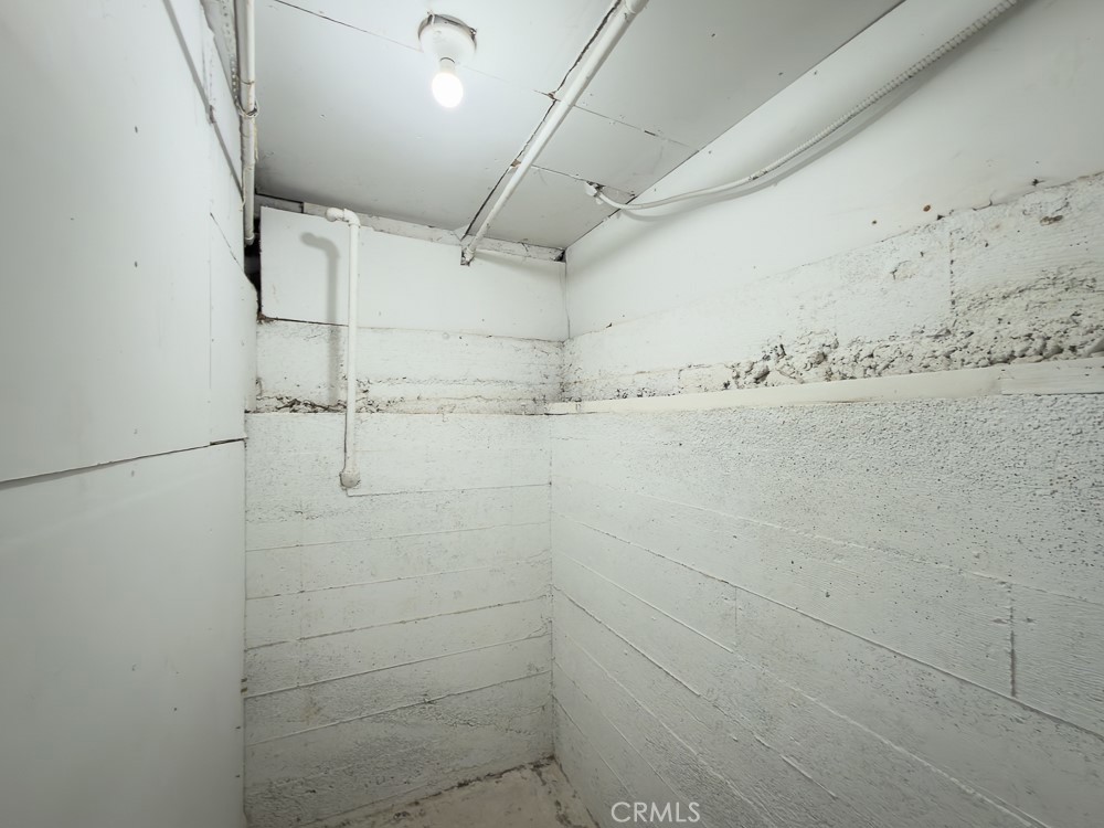 243 West 3rd Avenue Chico, CA 95926 - Photo 32 of 41 a bathroom with a shower