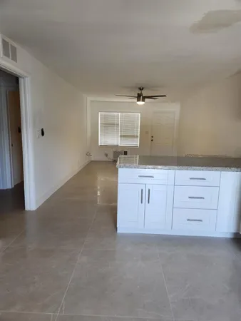 $1,675 | 330 Southwind Drive, Unit 4, North Palm Beach, FL 33408