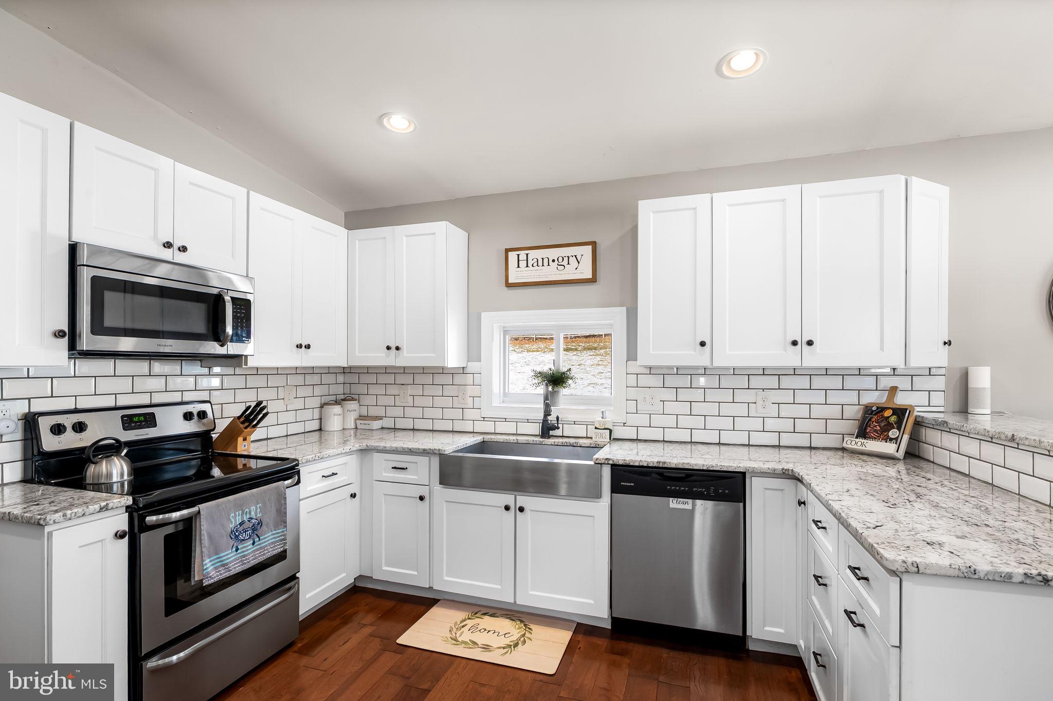 16546 Trenton Road Upperco, MD 21155 - Photo 5 of 30 Bright kitchen with granite counters