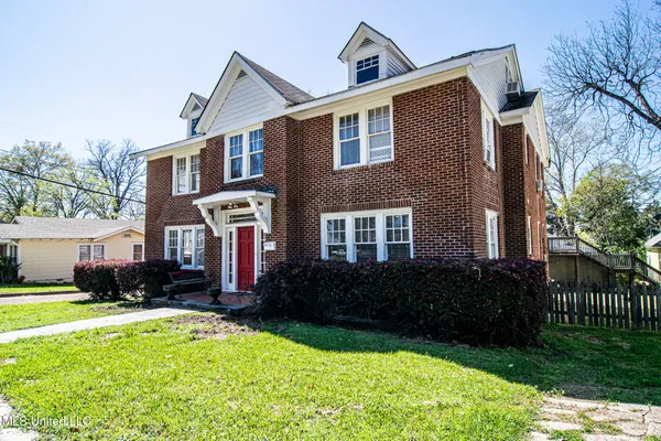 $900 | 803 North Congress Street, Unit D, Jackson, MS 39202