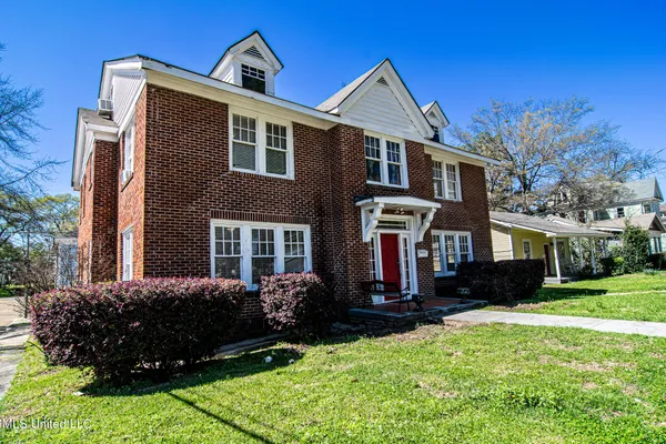 $900 | 803 North Congress Street, Unit D, Jackson, MS 39202