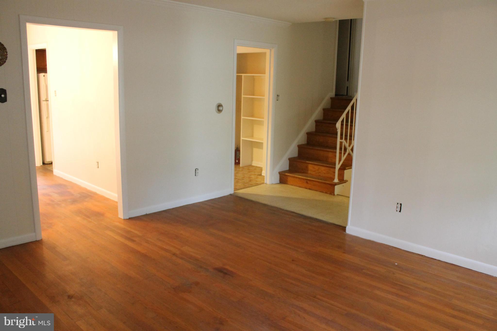 3914 Ilford Road Silver Spring, MD 20906 - Photo 11 of 13 Living Room