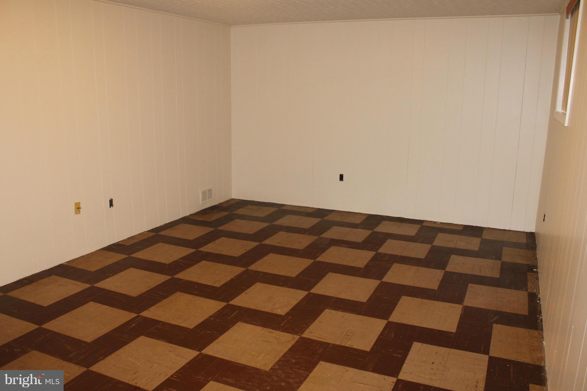 3914 Ilford Road Silver Spring, MD 20906 - Photo 12 of 13 Family Room