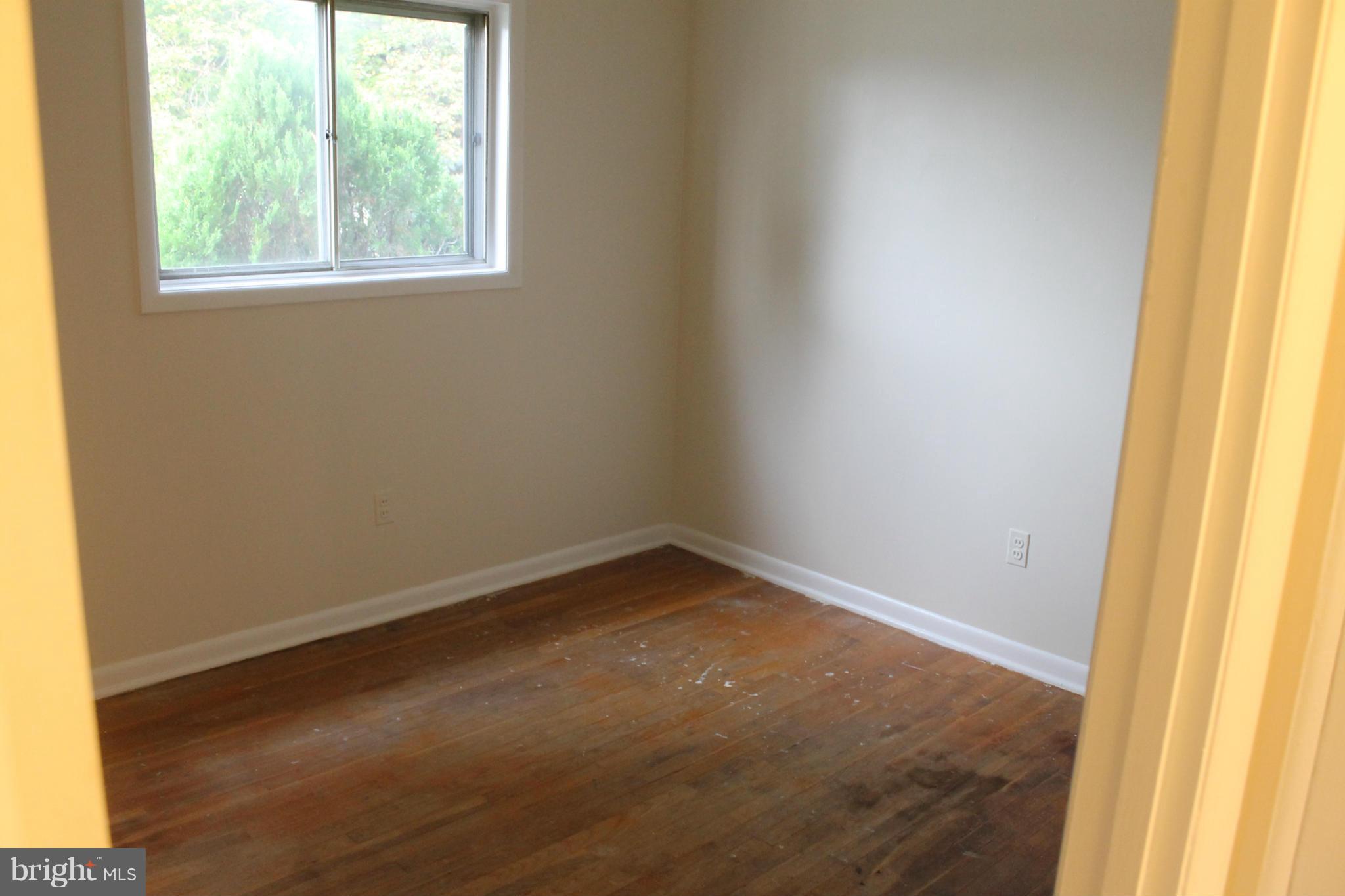 3914 Ilford Road Silver Spring, MD 20906 - Photo 5 of 13 Bedroom