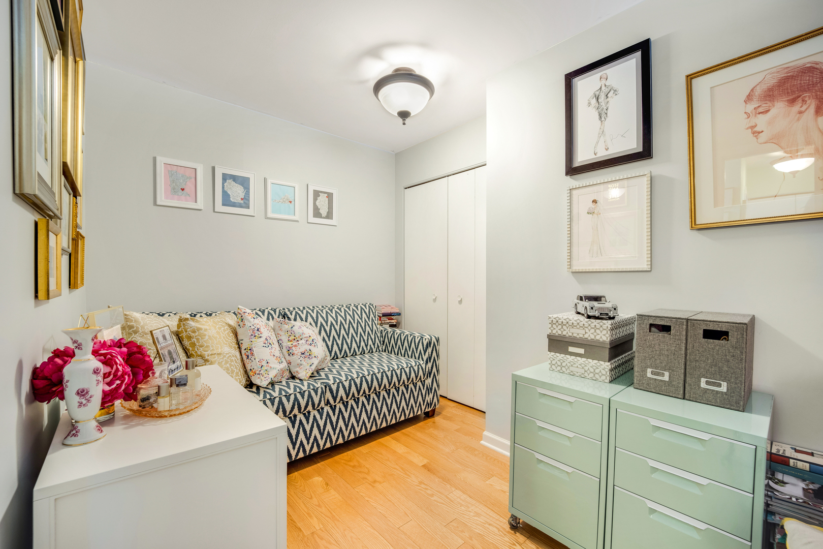 3033 North Sheridan Road, Unit 1010 Chicago, IL 60657 - Photo 11 of 17