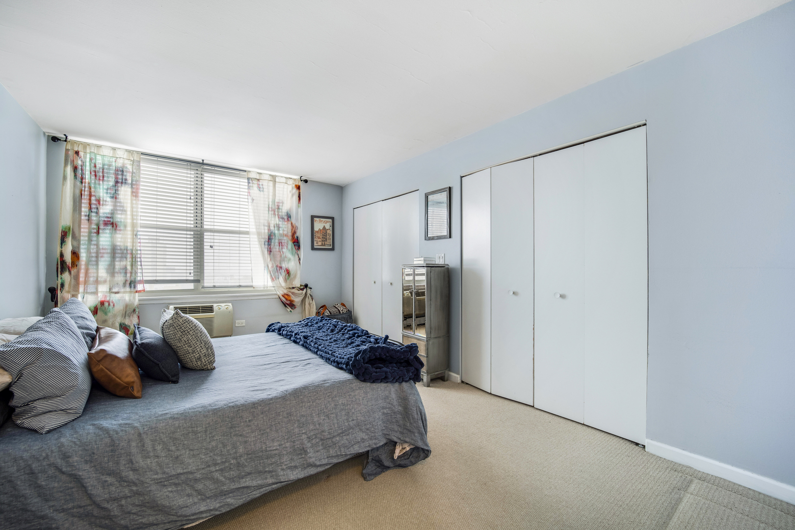 3033 North Sheridan Road, Unit 1010 Chicago, IL 60657 - Photo 9 of 17