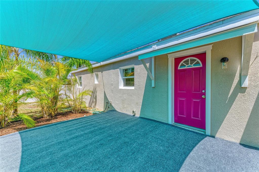 901 Oak Street Southwest Ruskin, FL 33570 - Photo 54 of 63