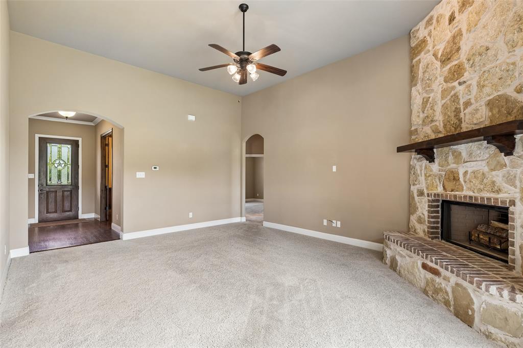 6001 Michael Road Sanger, TX 76266 - Photo 11 of 39