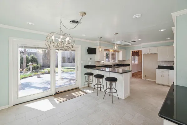 $745,000 | 19 Southridge Drive, Canyon, TX 79015