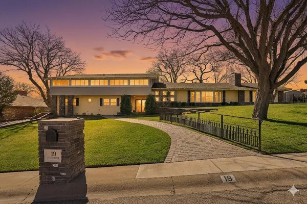 $745,000 | 19 Southridge Drive, Canyon, TX 79015