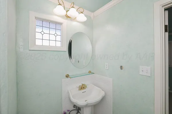 $745,000 | 19 Southridge Drive, Canyon, TX 79015