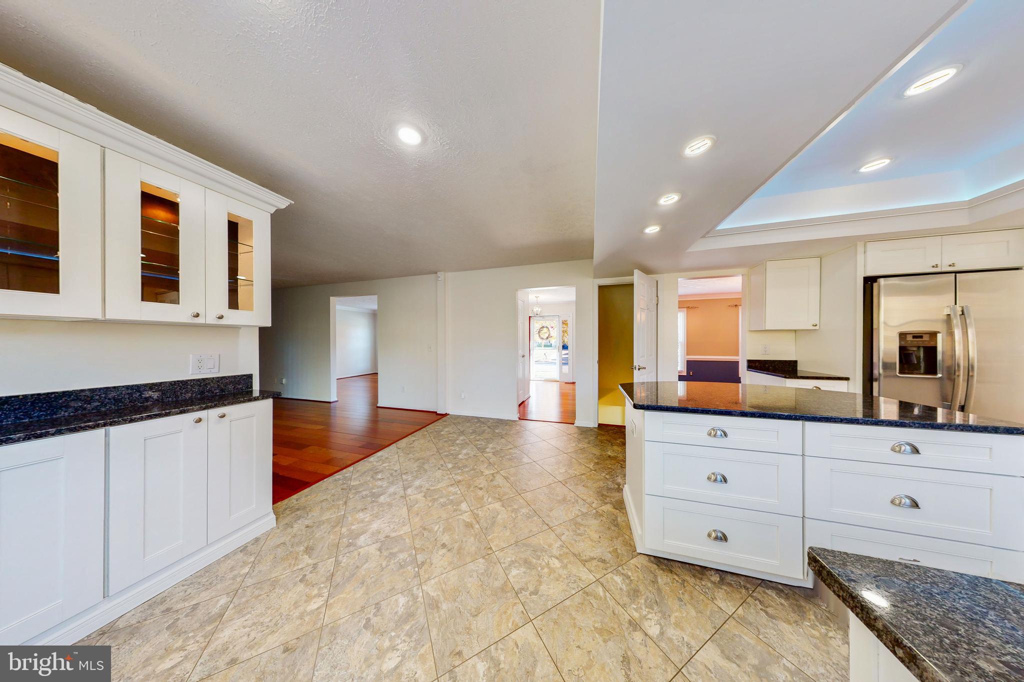 1927 East Beech Road Sterling, VA 20164 - Photo 12 of 40 Gallery Image 12