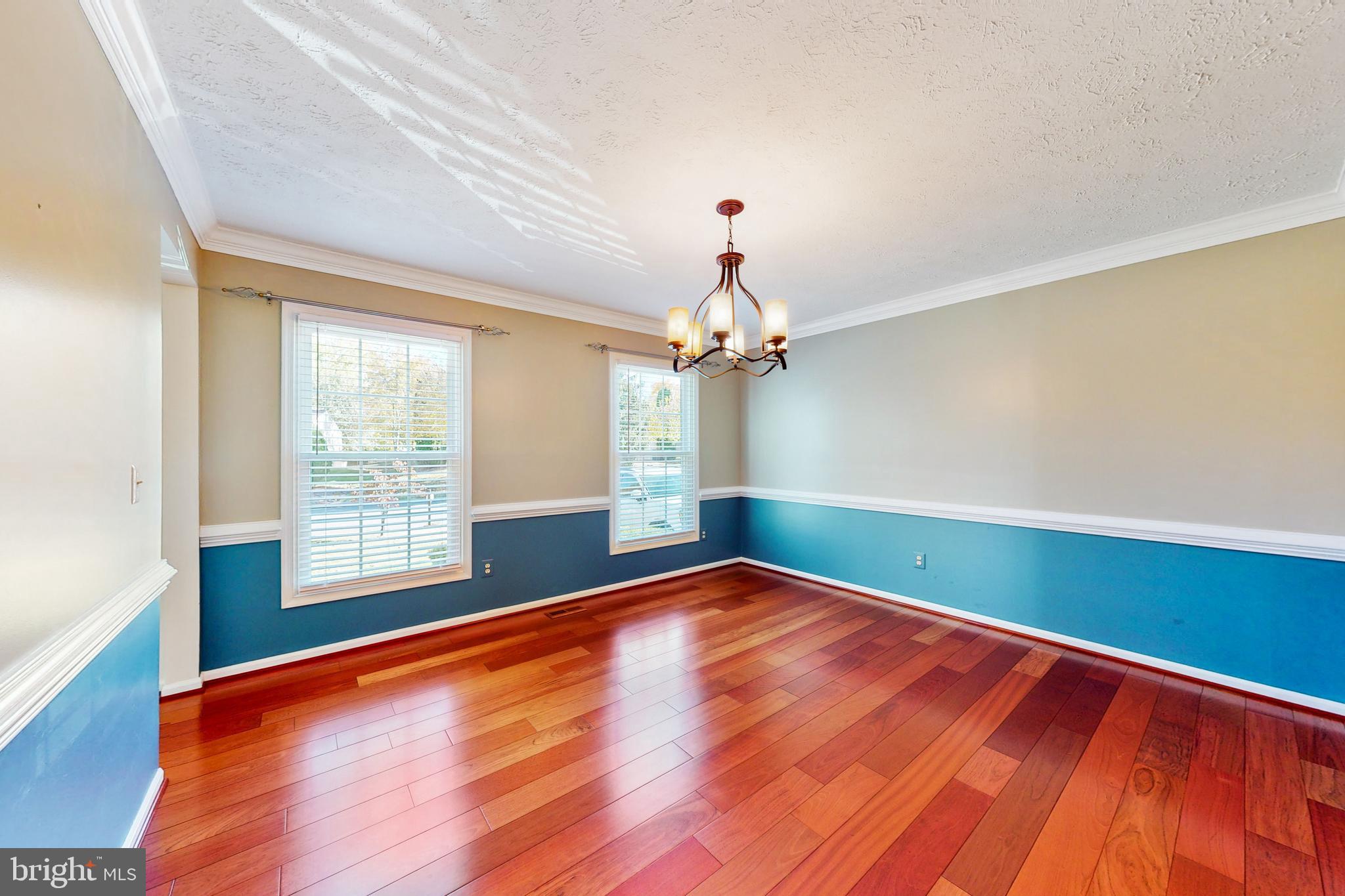 1927 East Beech Road Sterling, VA 20164 - Photo 17 of 40 Gallery Image 17