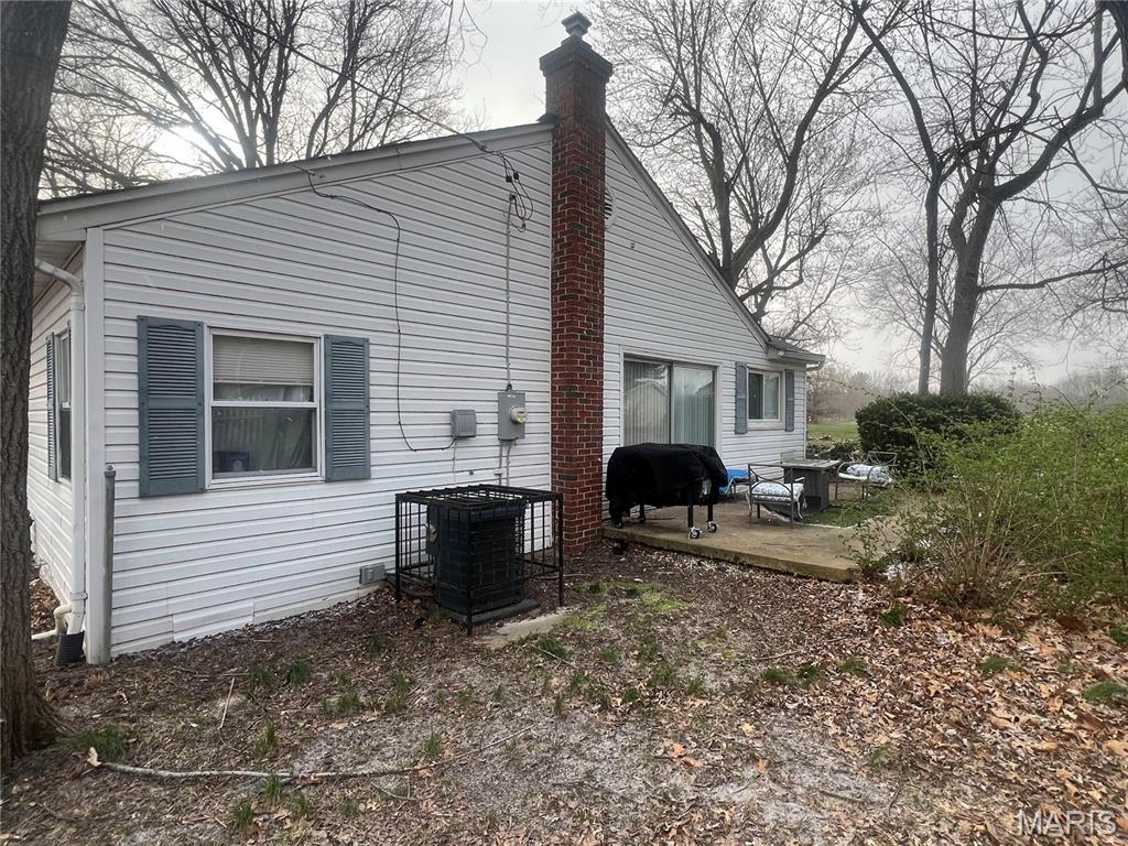 886 Prigge Road St. Louis, MO 63138 - Photo 3 of 11
