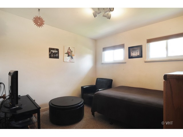 840 Waukegan Road Northbrook, IL 60062 - Photo 8 of 11