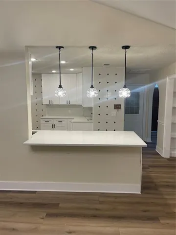 $2,950 | 10813 Venice Circle, Tampa, FL 33635