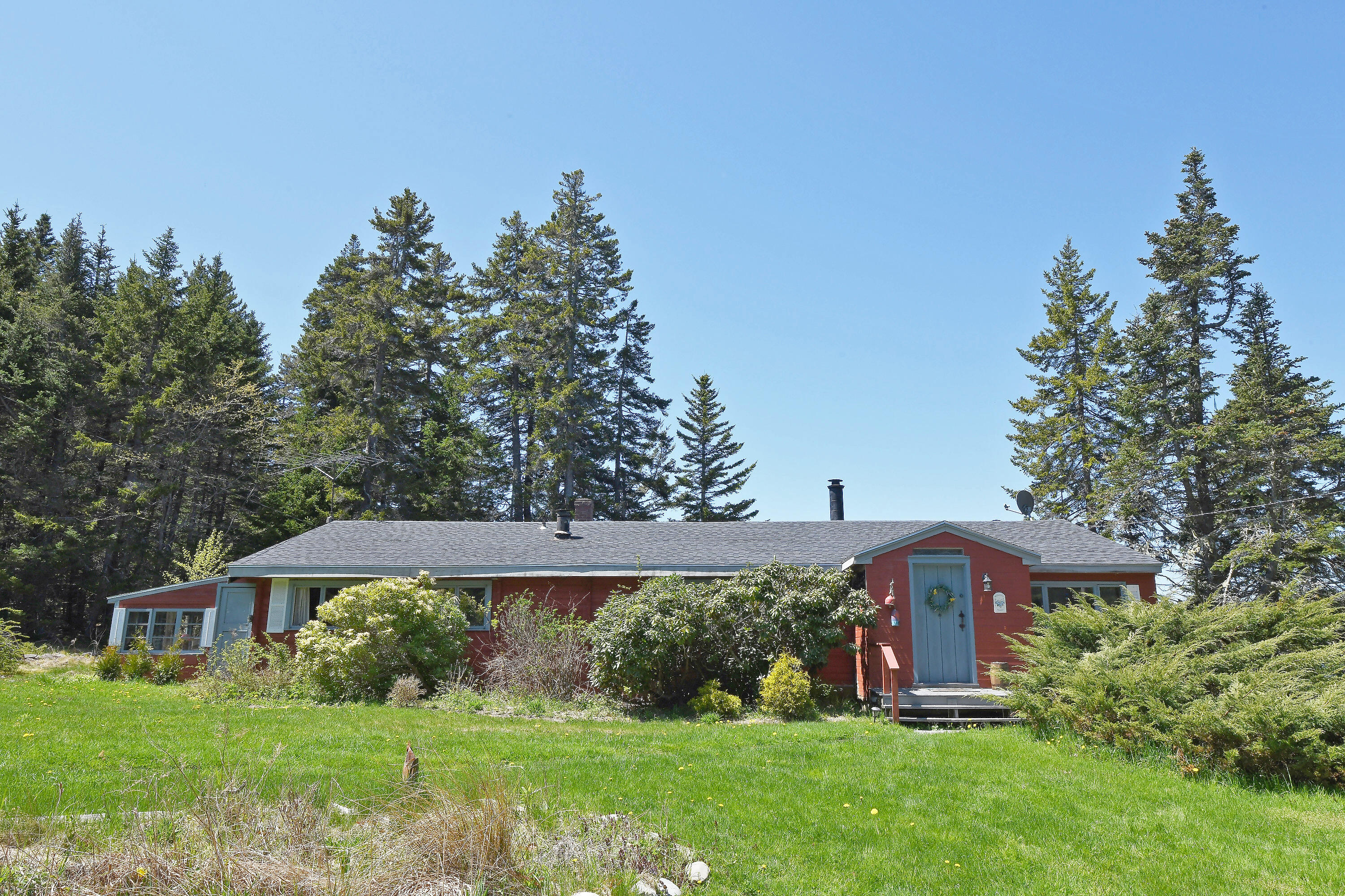 47 Barbour Farm Road Stonington, ME 04681 - Photo 7 of 45 47BarbourFarm_039