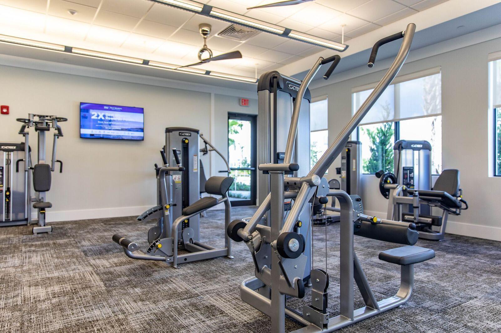 15404 Blue River Road Delray Beach, FL 33446 - Photo 18 of 28 WEIGHTS