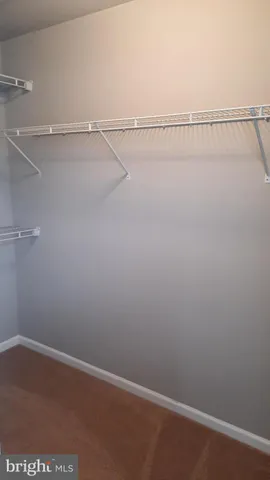 $1,995 | 806 Admiral's Quay Drive, Mechanicsburg, PA 17050