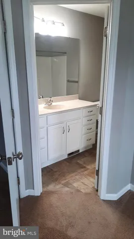 $1,995 | 806 Admiral's Quay Drive, Mechanicsburg, PA 17050