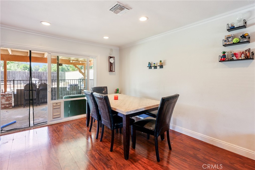 1535 South Pinkerton Road Glendora, CA 91740 - Photo 8 of 44