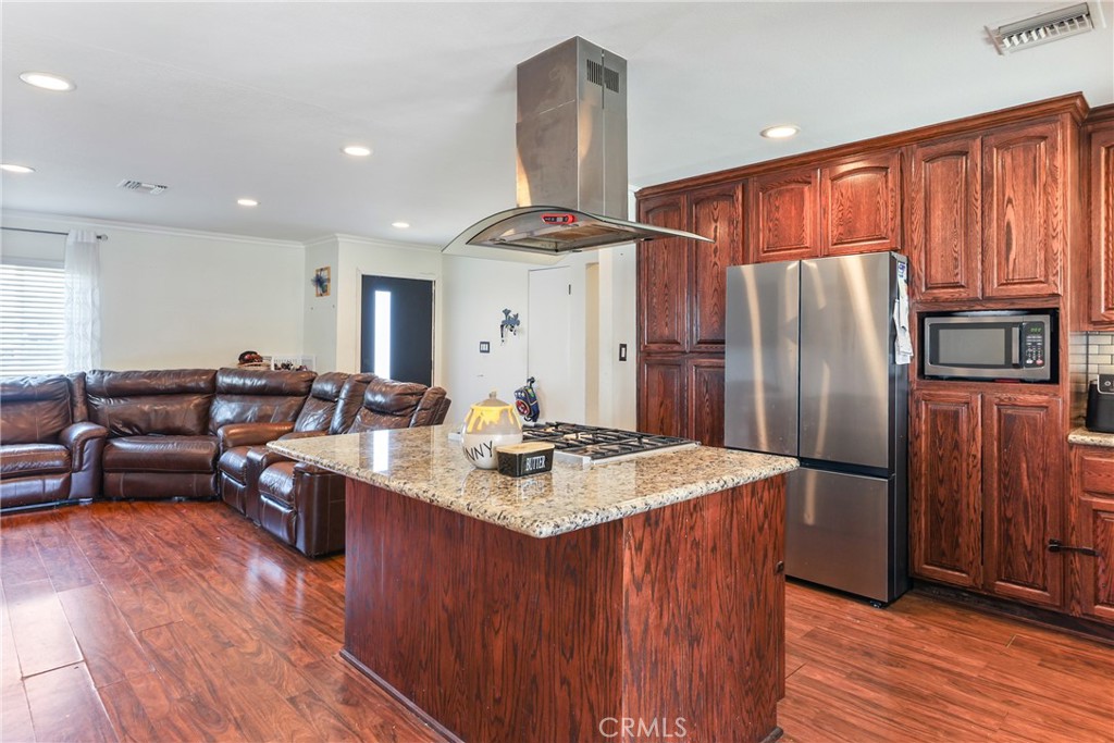 1535 South Pinkerton Road Glendora, CA 91740 - Photo 10 of 44