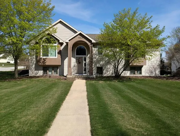 $499,000 | 4503 Shiloh Pines Southeast, Grand Rapids, MI 49546