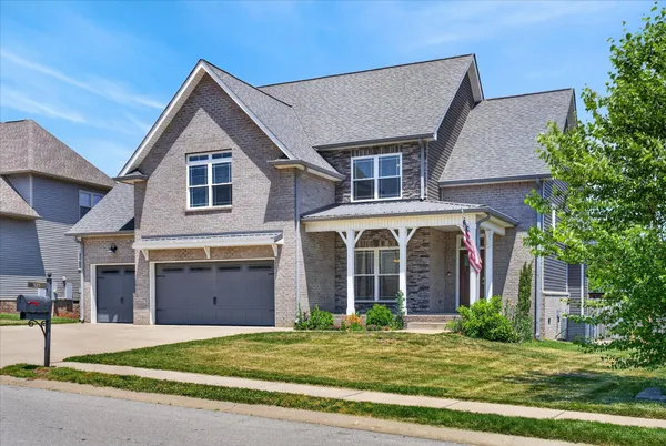 $2,995 | 325 Piedmont Place, Clarksville, TN 37043