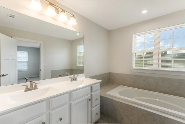 $2,350 | 3301 Somerset Lane, Columbia, TN 38401