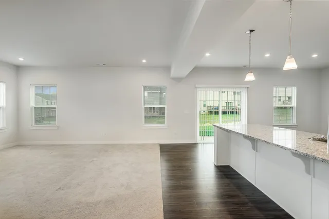 $2,350 | 3301 Somerset Lane, Columbia, TN 38401