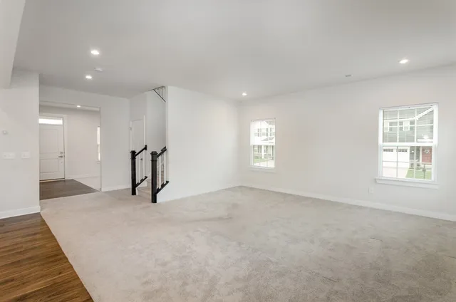 $2,350 | 3301 Somerset Lane, Columbia, TN 38401