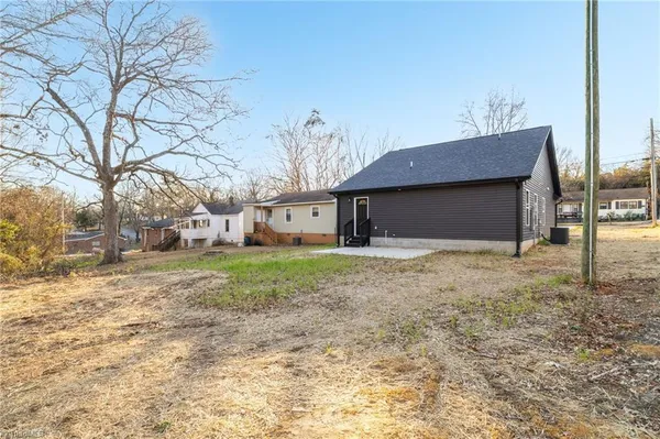 $227,500 | 811 Worth Street, High Point, NC 27260