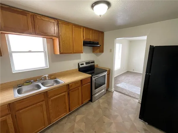 $264,900 | 1000 West Linden Avenue, Independence, MO 64052
