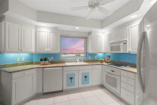 $5,450 | 1170 Gulf Boulevard, Unit 1506, Clearwater, FL 33767