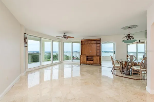 $5,450 | 1170 Gulf Boulevard, Unit 1506, Clearwater, FL 33767