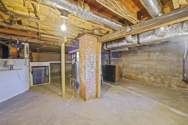 $549,000 | 59 Richard Avenue, Islip Terrace, NY 11752