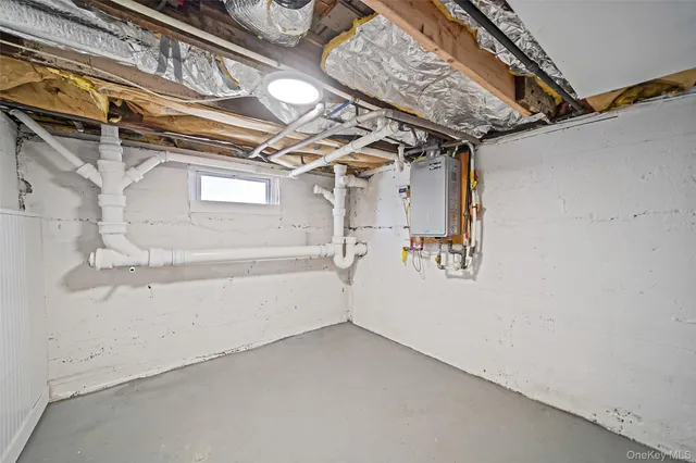 $549,000 | 59 Richard Avenue, Islip Terrace, NY 11752